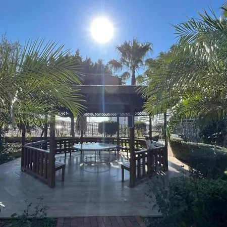 Apartment Alanya, Avsallar'da Su Kaydirakli Site Icinde Kiralik Daire Alanya
