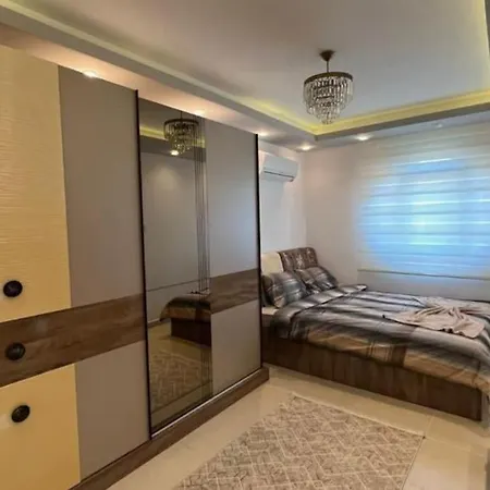 Alanya, Avsallar'da Su Kaydirakli Site Icinde Kiralik Daire Lejlighed